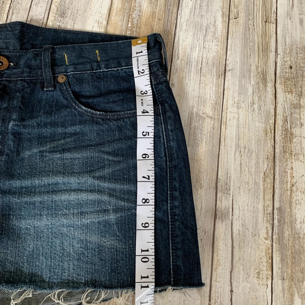 Women’s Shorts Denim Shorts Madewell Denim Jean Shorts Cutoff Fringe s… - Picture 3 of 8
